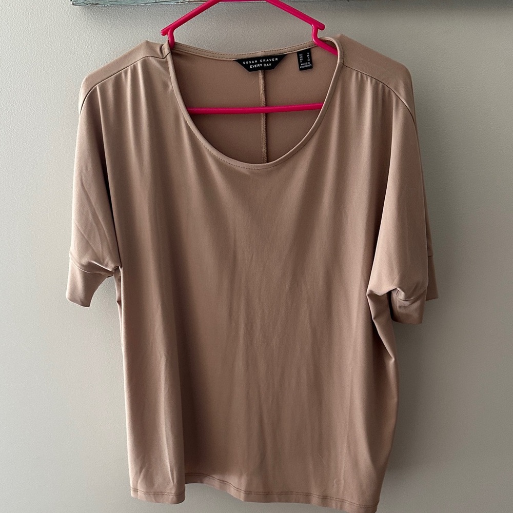 Susan Graver Beige Short Sleeve Top